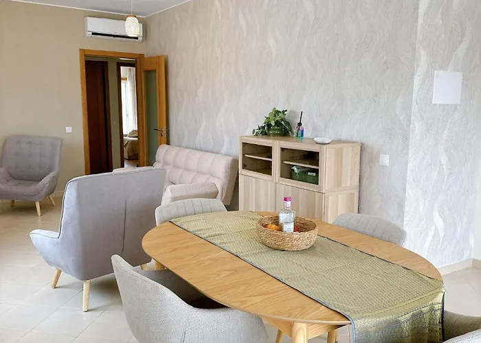 T2 Colina Boavista - * Tavira