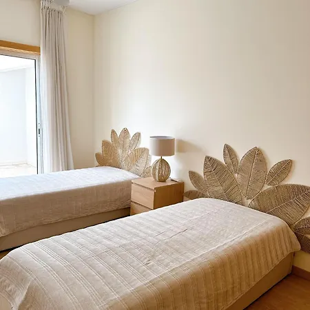 דירה T2 Colina Boavista - טאווירה