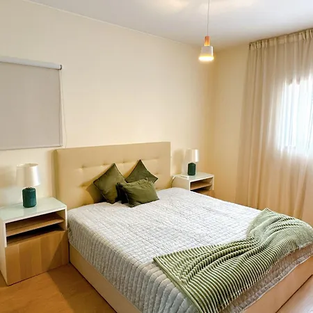 T2 Colina Boavista - טאווירה