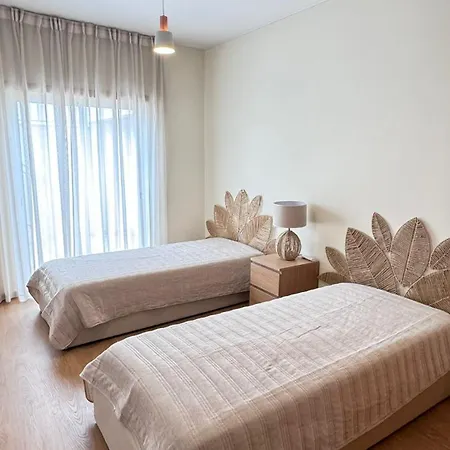 דירה T2 Colina Boavista - טאווירה